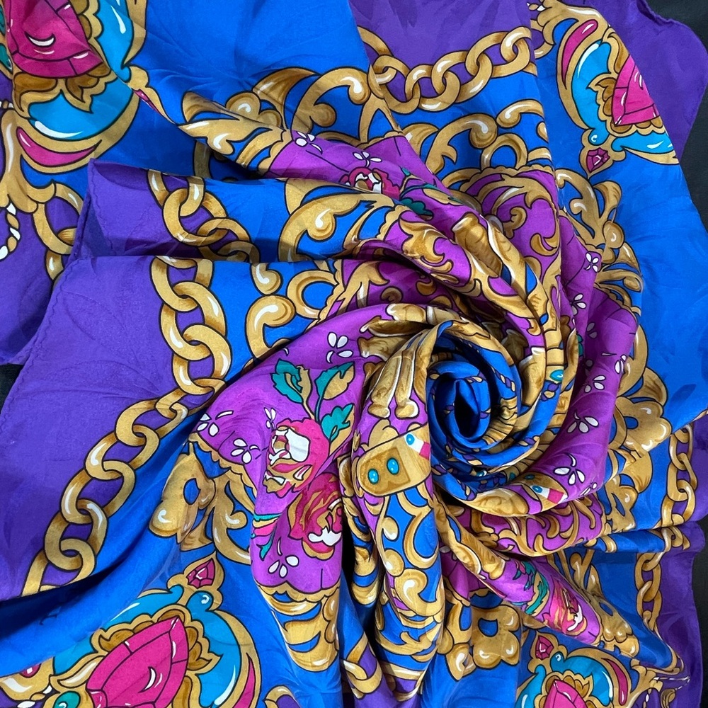 ADRIANNA PAPELL Scarf silk PR Fans 34x34”Vintage